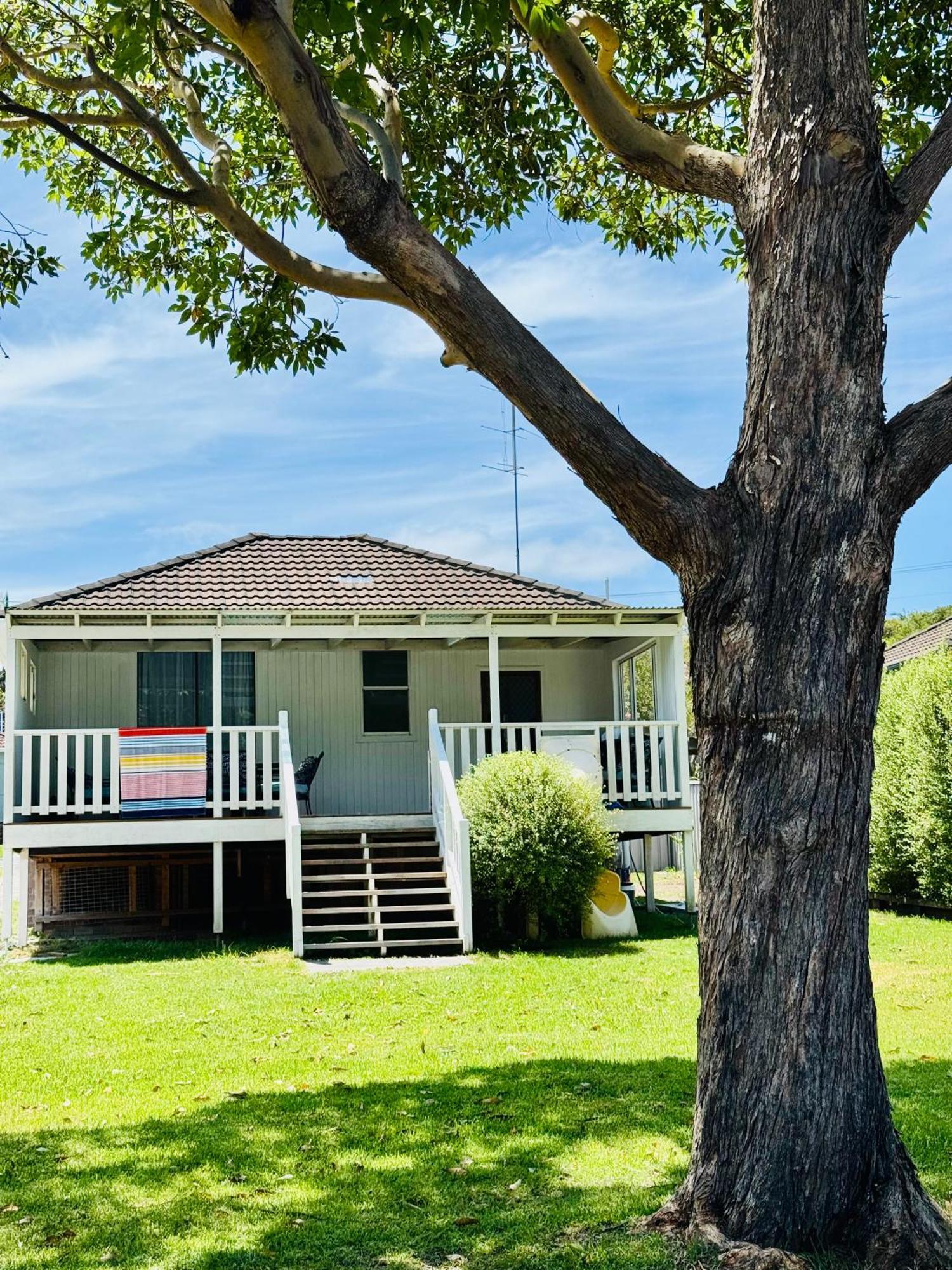 Sandon Point Coastal Cottage Буллі Екстер'єр фото